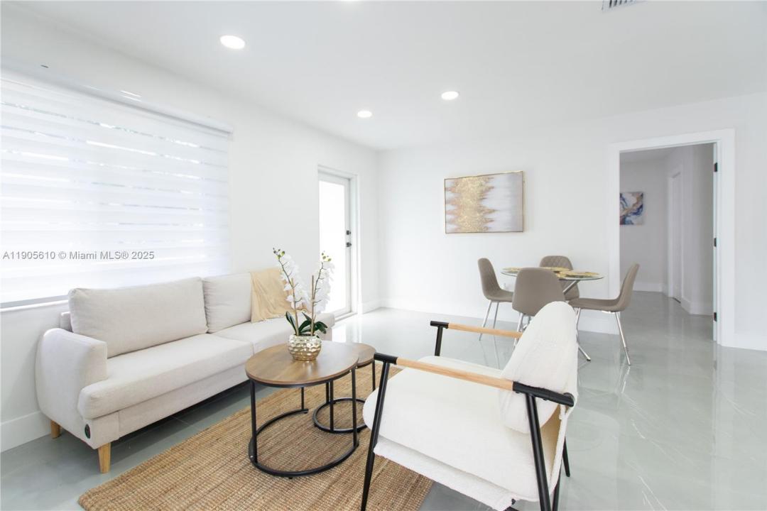 7701 NW 16th Ave, Miami, פלורידה 33147, ארצות הברית של אמריקה 