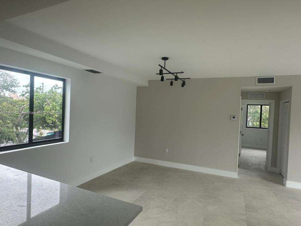 5423 NE Miami Ct 7, Miami, Floride 33137, États-Unis