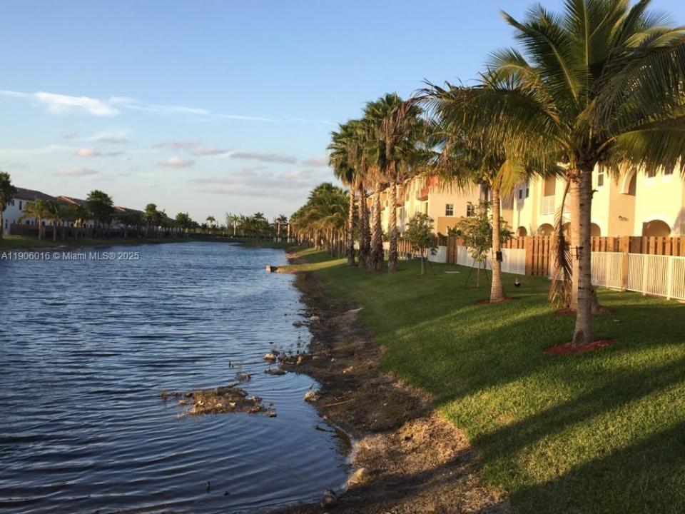 8650 NW 97th Ave 204, Doral, Florida 33178, Amerika Birleşik Devletleri