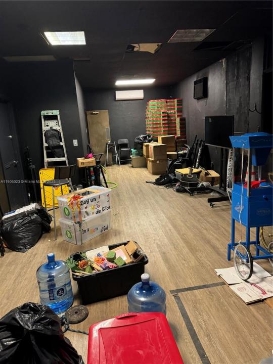 12495 NE 2nd Ave, North Miami, Florida 33161, Estados Unidos