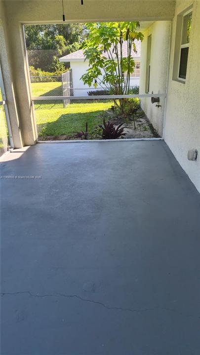 743 Grant blvd, Other City - In The State Of Florida, Florida 33974