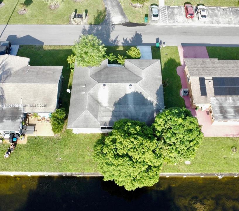 6013 NW 68th Ave, Tamarac, Florida 33321, Amerika Birleşik Devletleri