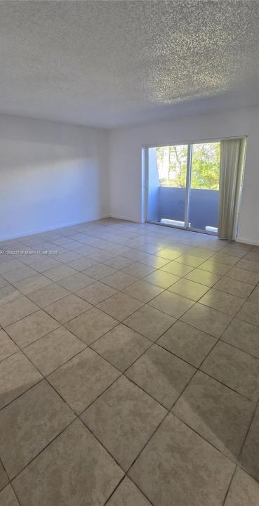 11140 SW 196th St 206, Cutler Bay, Flórida 33157, Estados Unidos