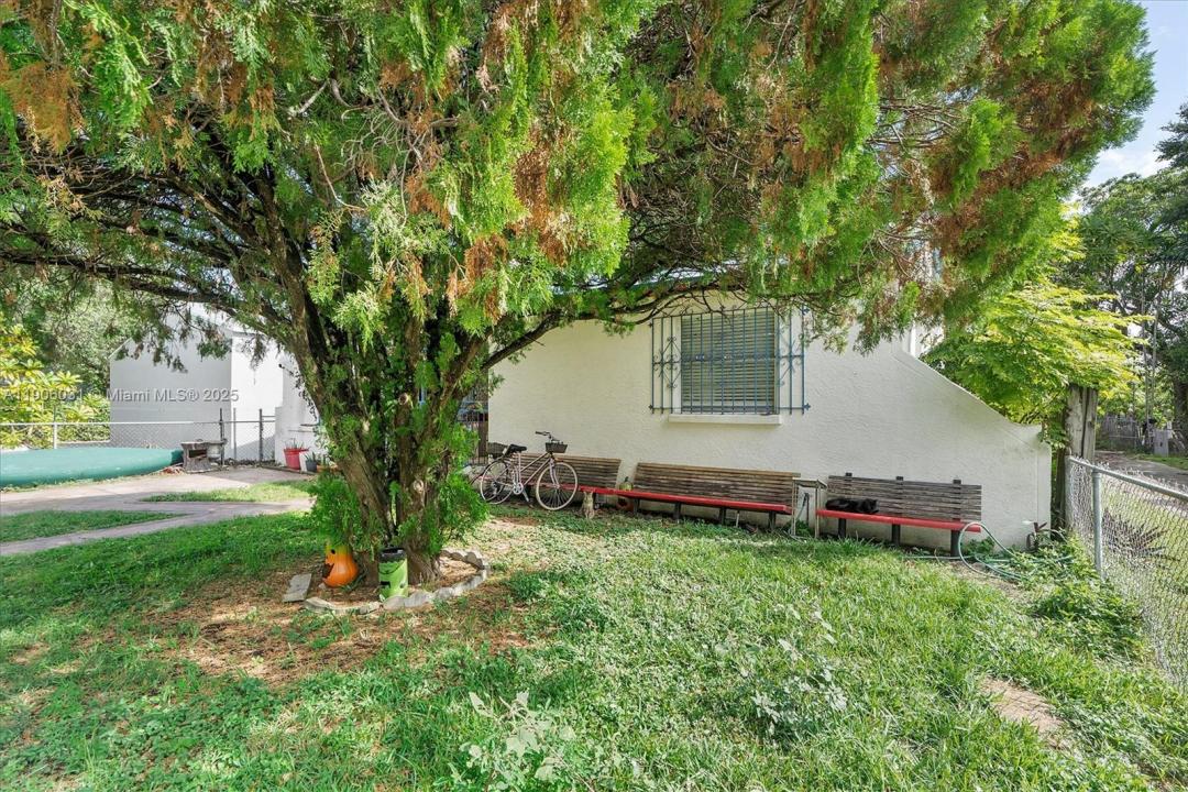 4815 NW 6th Ave, Miami, フロリダ 33127, アメリカ合衆国