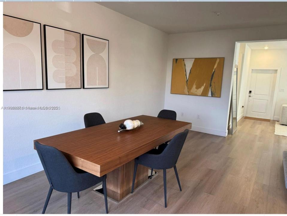 12277 NW 24th Pl, Miami, Florida 33167, Estados Unidos