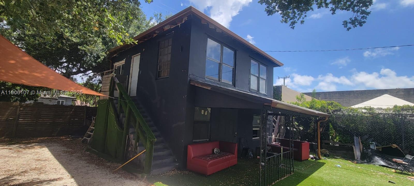 279 NW 54th St, Miami, Florida 33127, USA