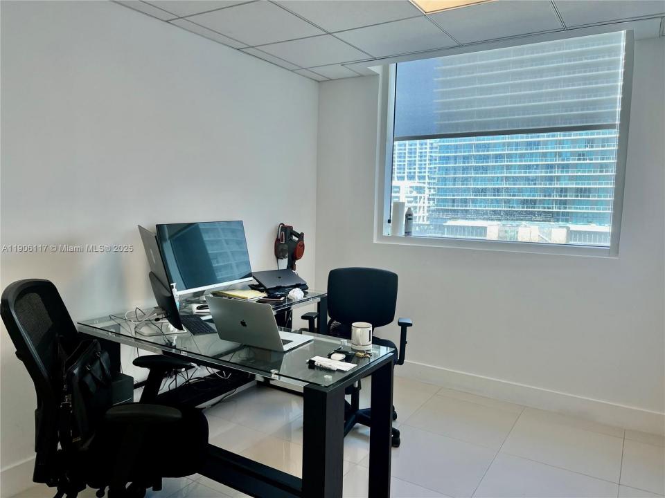 40 SW 13 ST 602, Miami, 佛罗里达州 33130, 美国