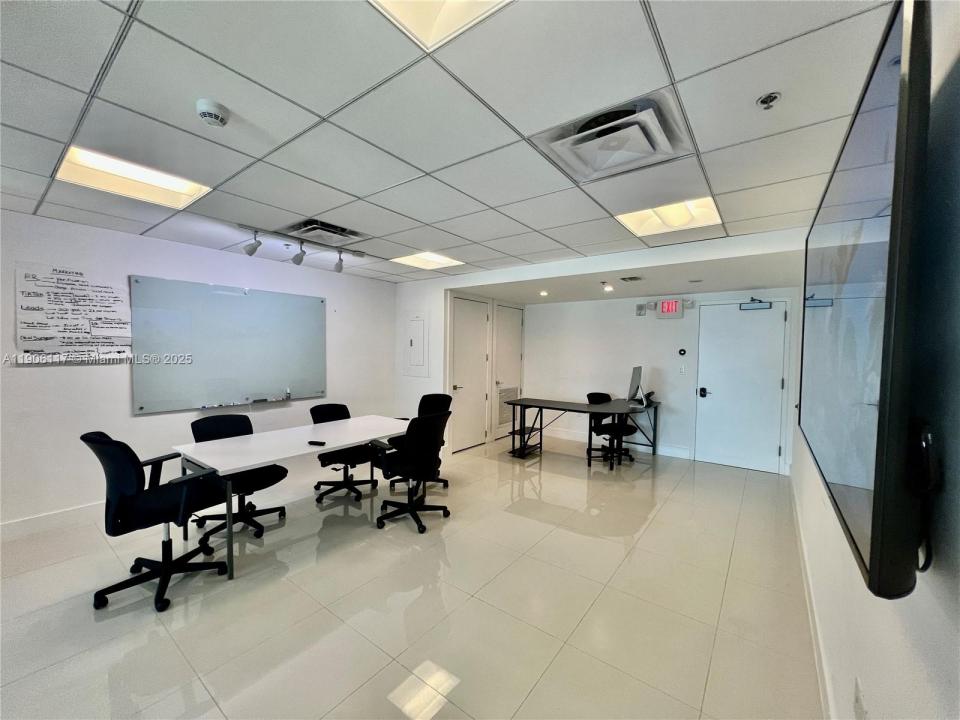 40 SW 13 ST 602, Miami, 佛罗里达州 33130, 美国