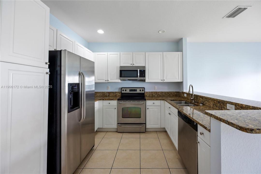 2991 NW 30th Pl, Oakland Park, 佛羅里達州 33311, 美國