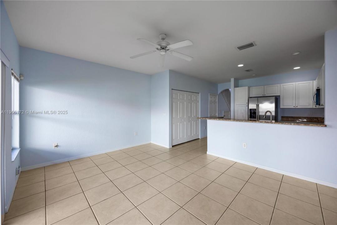 2991 NW 30th Pl, Oakland Park, 佛羅里達州 33311, 美國