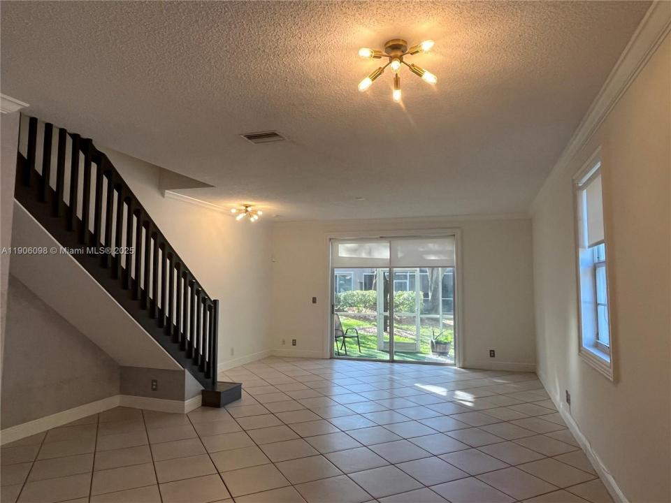 2045 Pompeii Ct, Weston, Florida 33327, Amerika Birleşik Devletleri