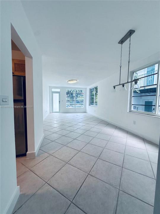 1150 Euclid Ave 104, Miami Beach, Флорида 33139, Соединенные Штаты