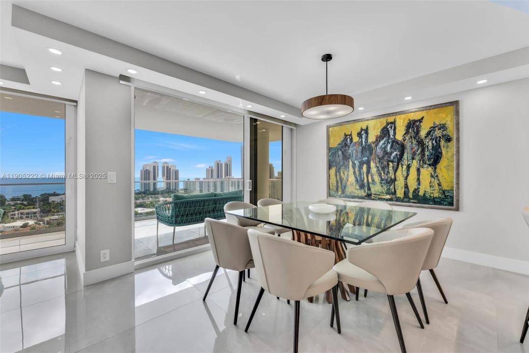 19707 Turnberry Way 21E, Aventura, 佛罗里达州 33180, 美国