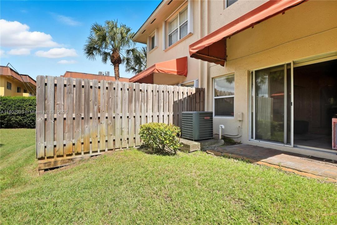 Lauderdale Lakes, Floryda 33311, USA