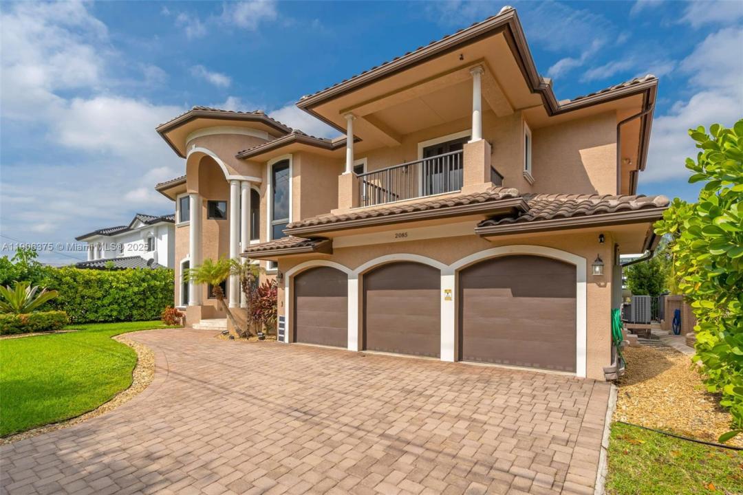 2085 Keystone Blvd, North Miami, フロリダ 33181, アメリカ合衆国