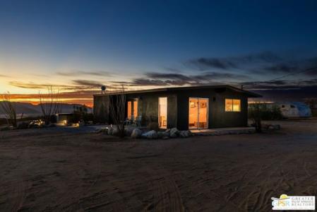 Kickapoo Trail, Landers, California 92285, Stati Uniti