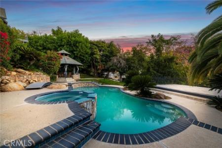 Hawarden, Riverside, California 92506