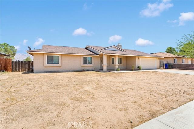 Nicola, Apple Valley, Califórnia 92308, Estados Unidos