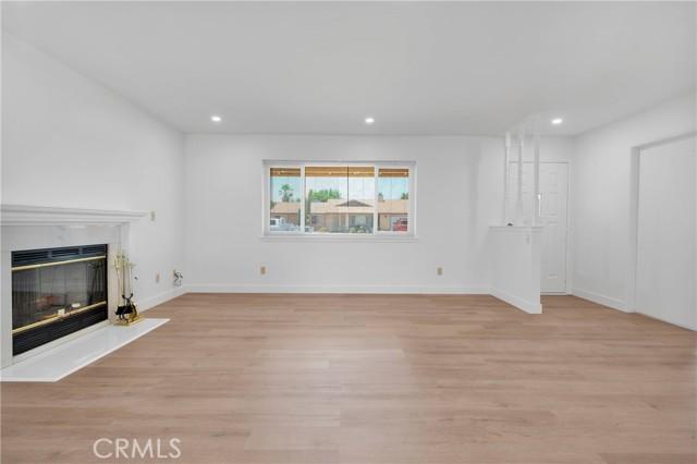 Nicola, Apple Valley, Califórnia 92308, Estados Unidos