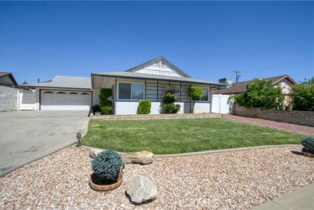 Thompson Avenue, Banning, California 92220