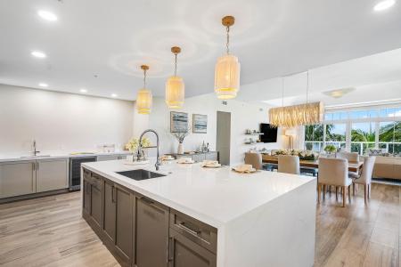 184 Lake Drive 2203, Palm Beach Shores, Floride 33404, États-Unis