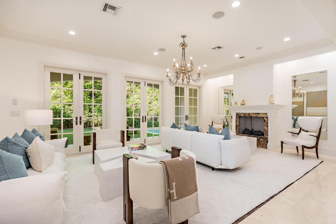 233 El Pueblo Way, Palm Beach, Florida 33480, Amerika Birleşik Devletleri