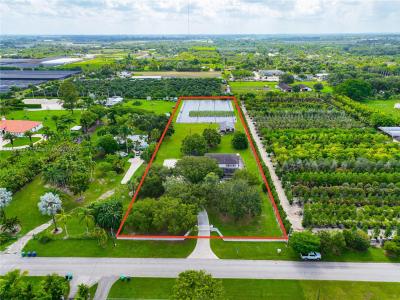 24545 SW 192nd Ave, Homestead, Florida 33031, USA