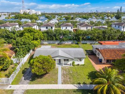 21241 NE 2nd Ave, Miami, Florida 33179, USA