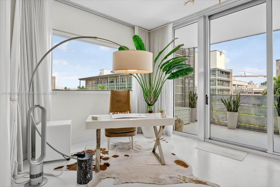 1700 Meridian Ave 503, Miami Beach, Флорида 33139, Соединенные Штаты