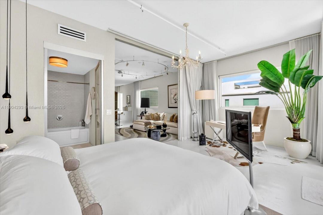 1700 Meridian Ave 503, Miami Beach, Флорида 33139, Соединенные Штаты