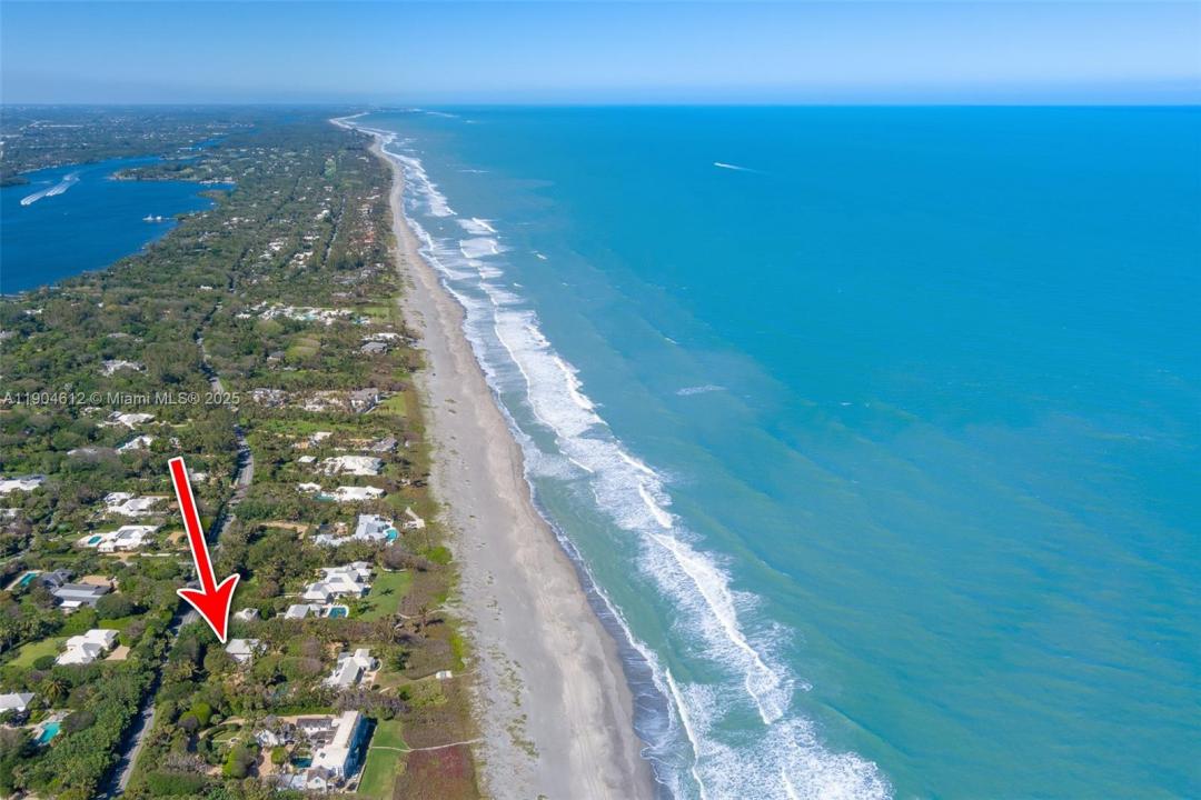 247 S Beach Rd, Jupiter Island, Florida 33455, USA