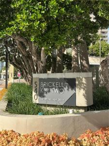 540 Brickell Key Dr 1706, Miami, Florida 33131, USA