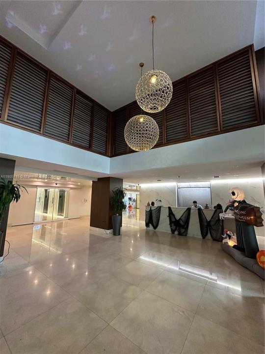 540 Brickell Key Dr 1706, Miami, フロリダ 33131, アメリカ合衆国