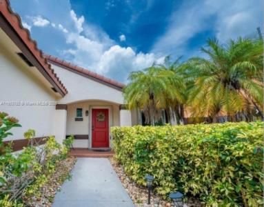 7830 SW 161st Pl, Miami, Florida 33193, USA