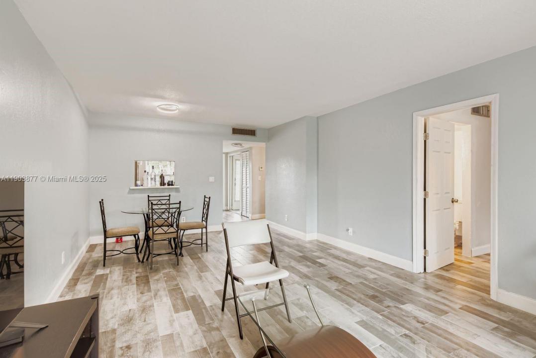 6300 NW 62nd street 210, Tamarac, Flórida 33319, Estados Unidos