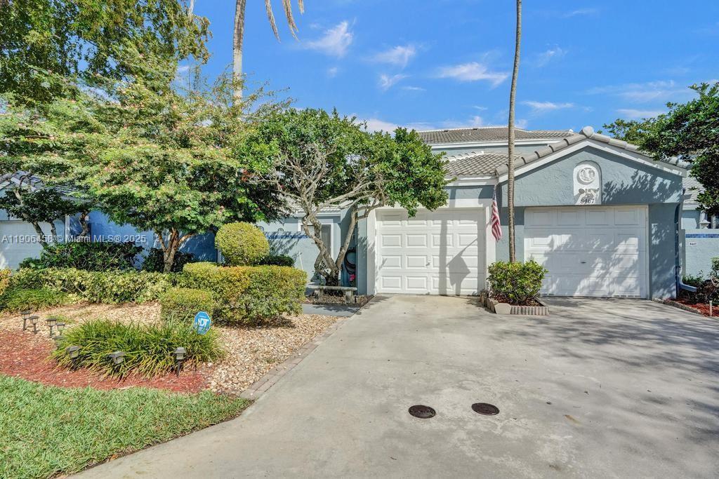 8465 Waterford Cir, Tamarac, Floride 33321, États-Unis