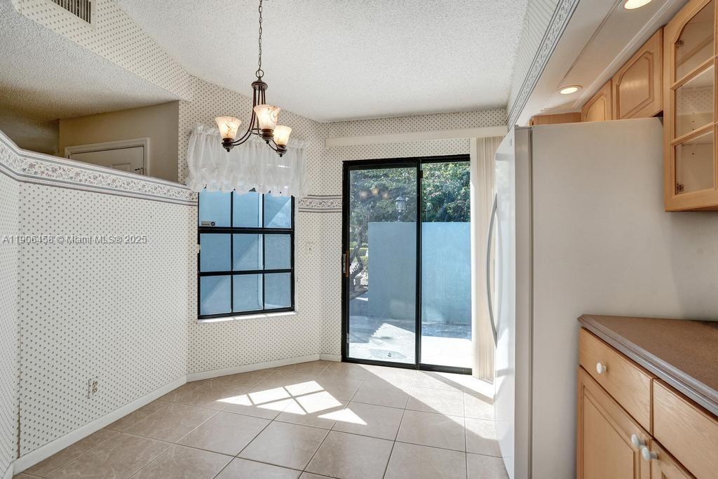 8465 Waterford Cir, Tamarac, Floride 33321, États-Unis