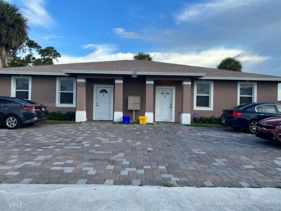 1533 W 26th Ct 1B, Riviera Beach, フロリダ 33404, アメリカ合衆国