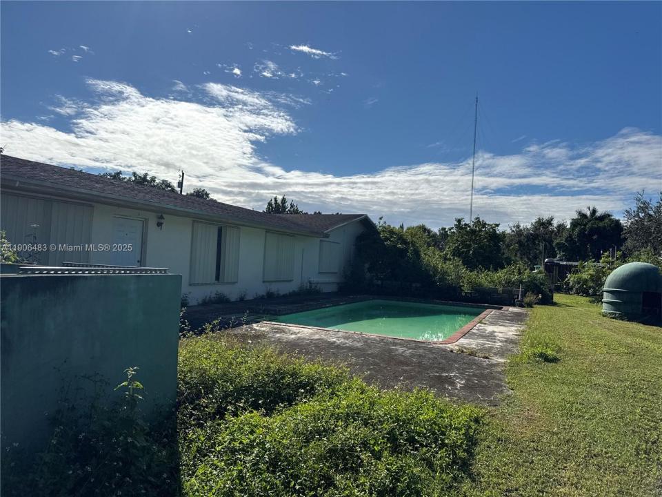 22900 SW 172nd Ave, Miami, Florida 33170