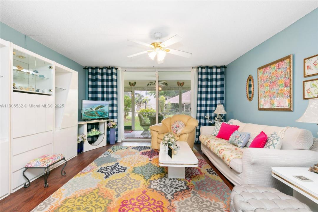 1001 NE 14th Ave 107, Hallandale Beach, 플로리다 33009, 미국