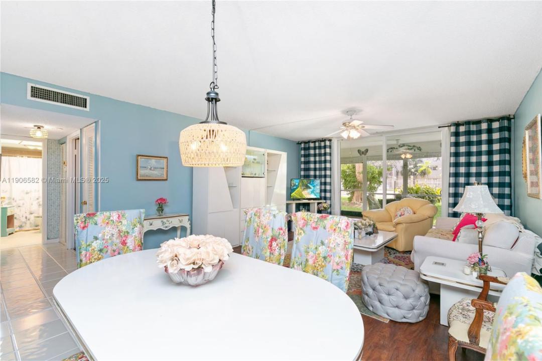 1001 NE 14th Ave 107, Hallandale Beach, 플로리다 33009, 미국