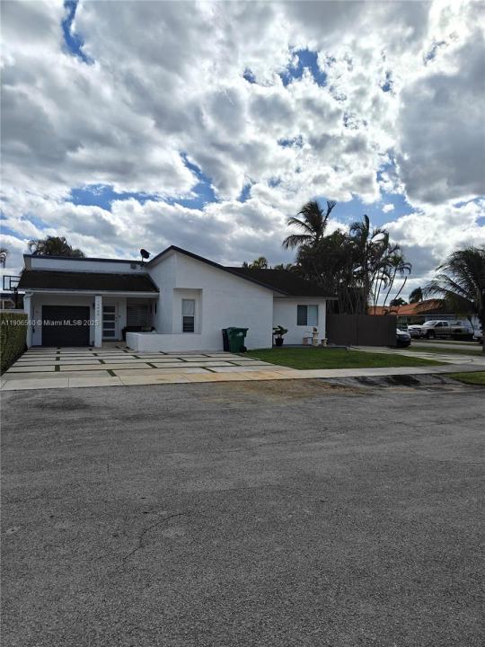 14444 SW 107th Ter, Miami, 佛羅里達州 33186, 美國