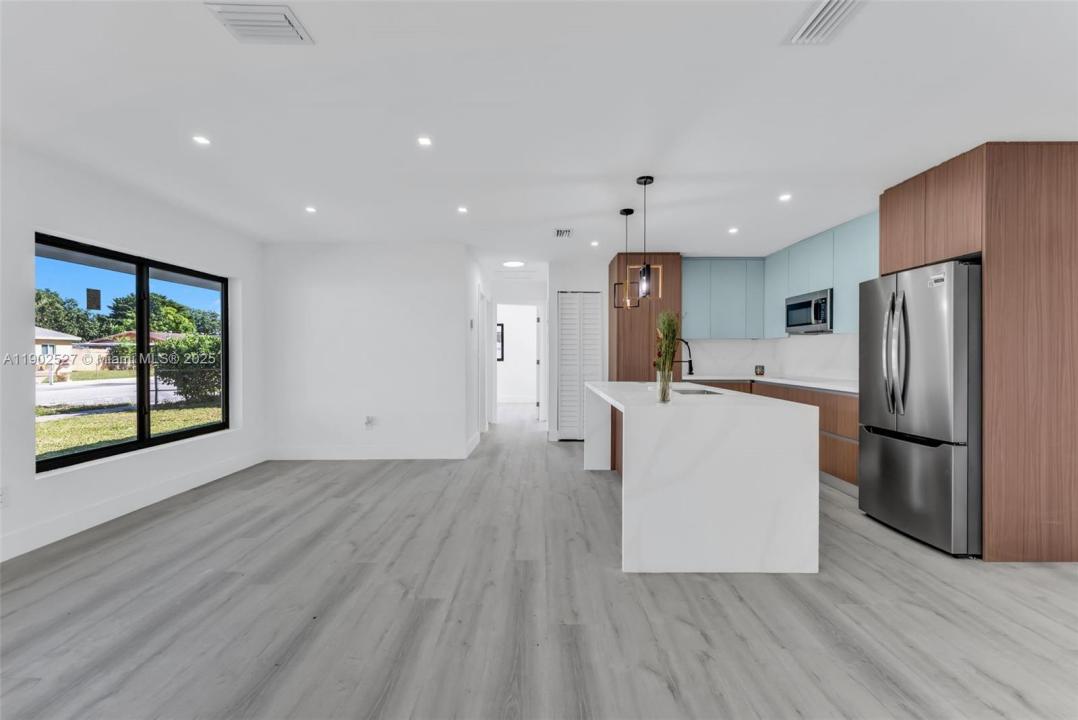 4520 NW 198th St, Miami Gardens, Florida 33055, Amerika Birleşik Devletleri