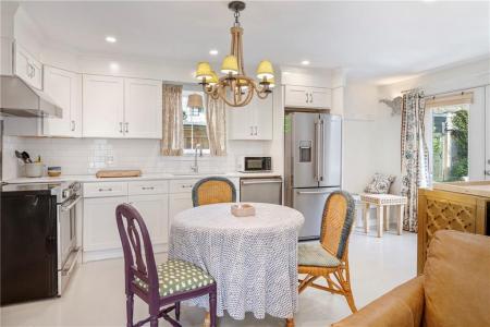 604 Thames & 4 Dixon Street, Newport, Rhode Island 02840, Estados Unidos