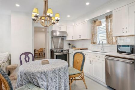 604 Thames & 4 Dixon Street, Newport, Rhode Island 02840, Estados Unidos