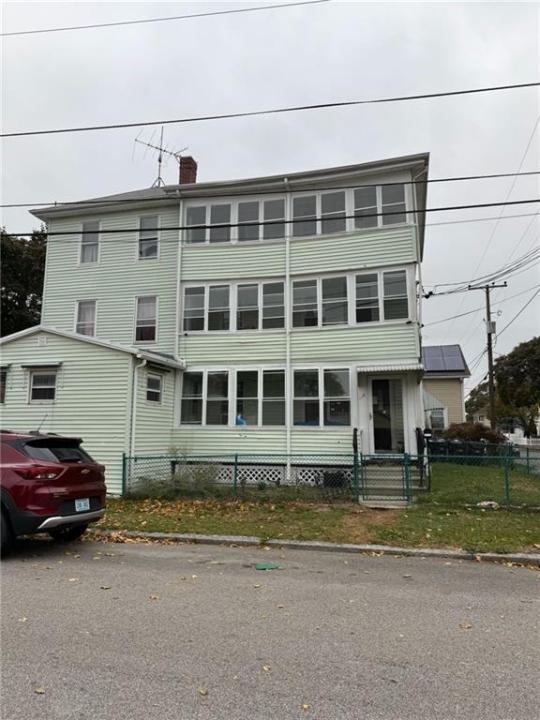 118 Chaplin Street, Pawtucket, Rhode Island 02861, Estados Unidos
