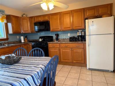 33 BREACH Drive front, Westerly, Rhode Island 02891, Estados Unidos