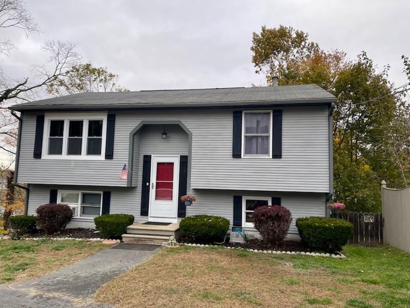 8 Dorr Street, Cumberland, Rhode Island 02864, États-Unis