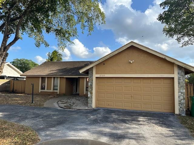 8340 NW 51st St, Lauderhill, 佛羅里達州 33351, 美國