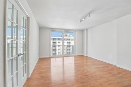 345 Ocean Dr 1020, Miami Beach, Florida 33139, USA